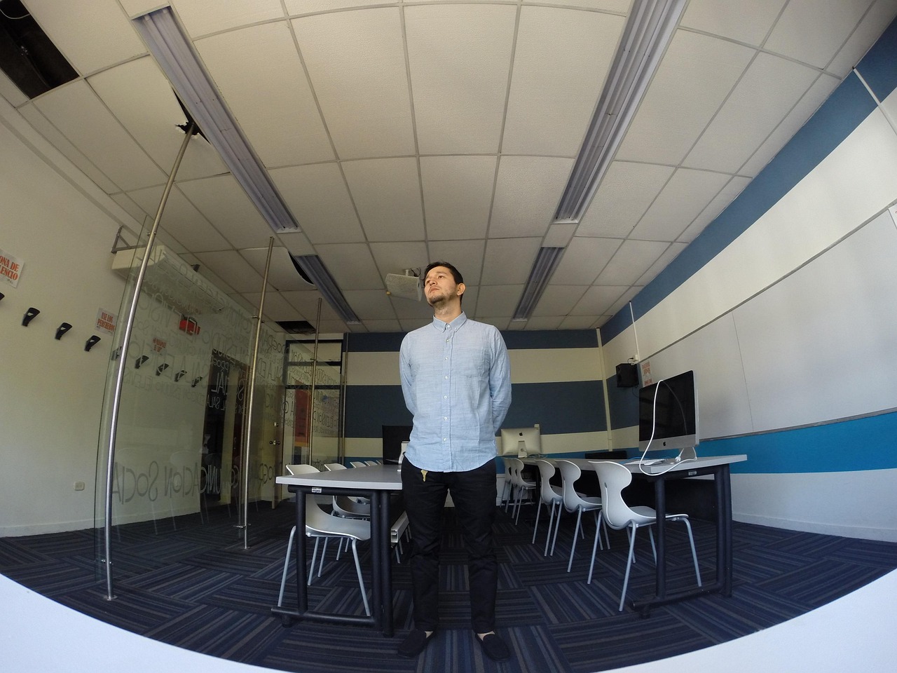 Explorando Continentes